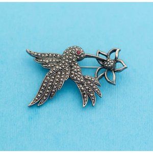 Vintage Marcasite Hummingbird Brooch by Avon N21